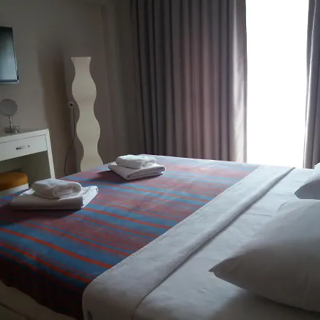 Sakura Albergue Fethiye